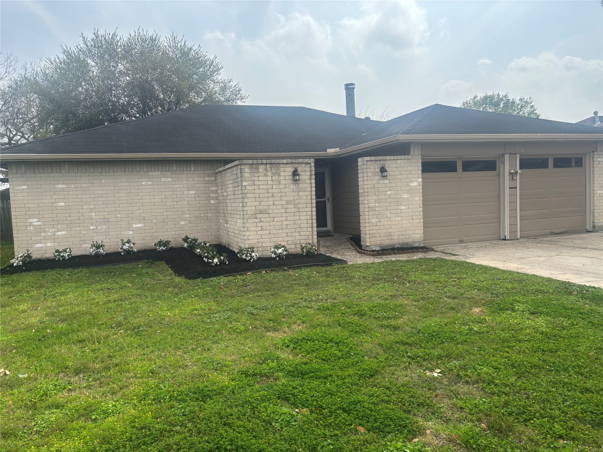 1138 Maple Creek Drive, La Porte, TX 77571