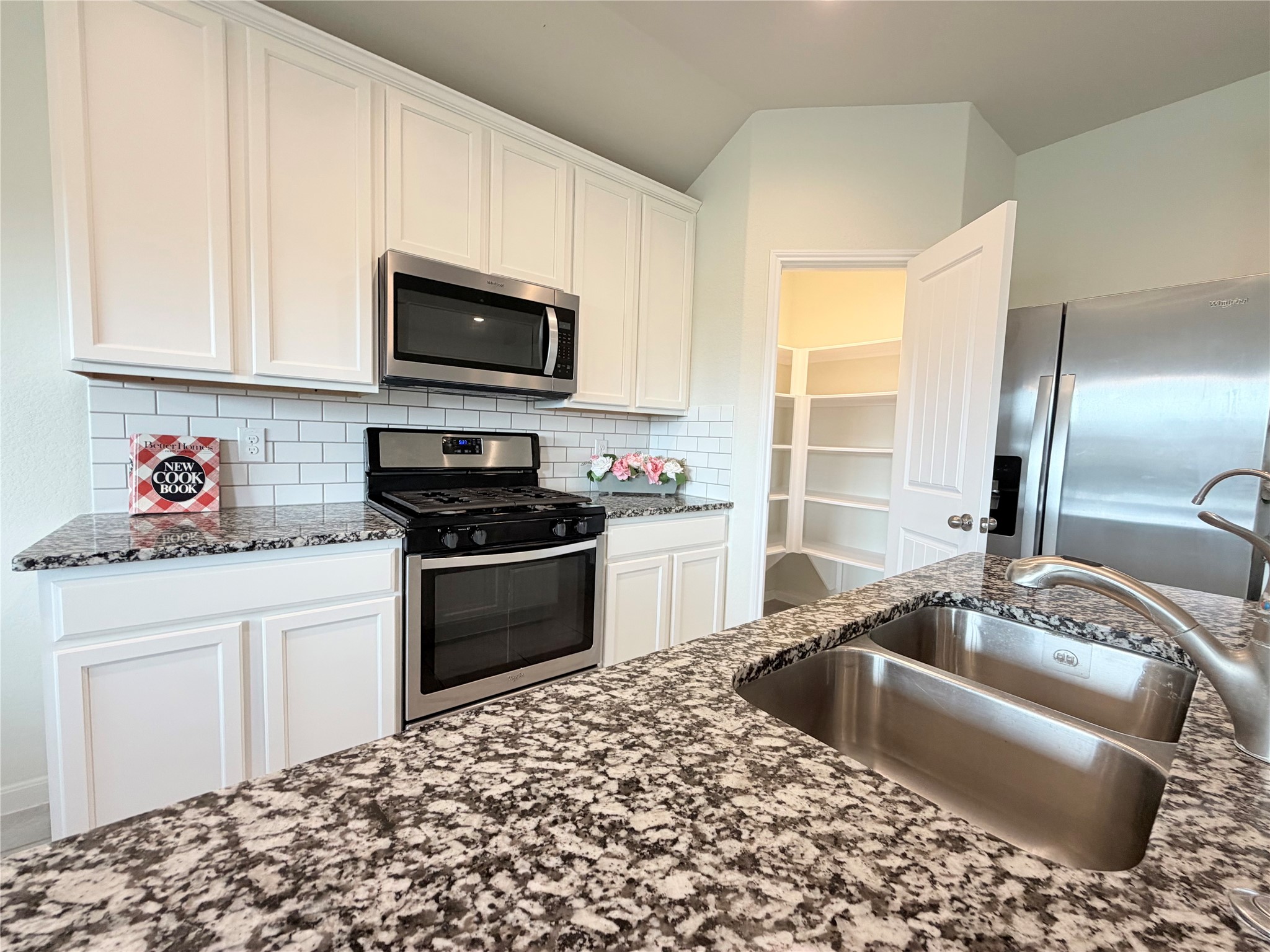 7410 Highland Chase Drive, Richmond, TX 77407 7410 Highland Chase Drive, Richmond, TX 77407