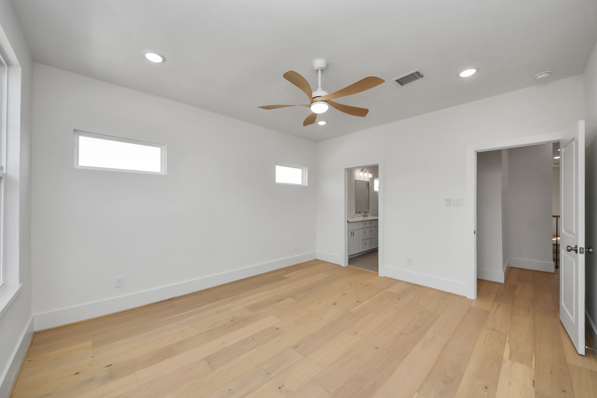8521 Friendship Road, Houston, TX 77080
