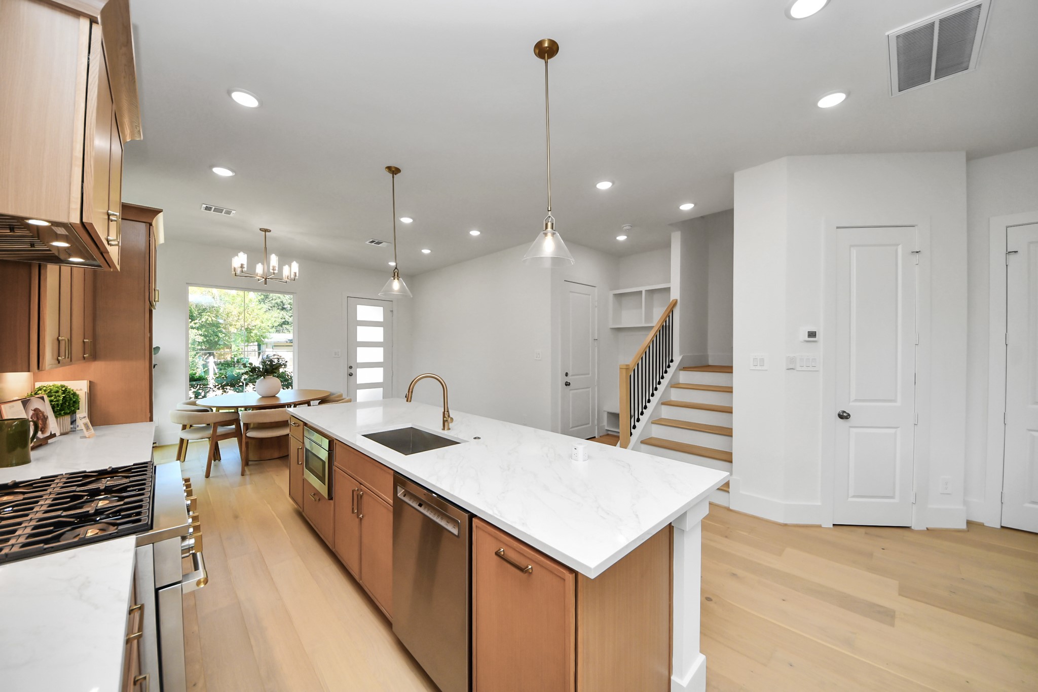 8521 Friendship Road, Houston, TX 77080