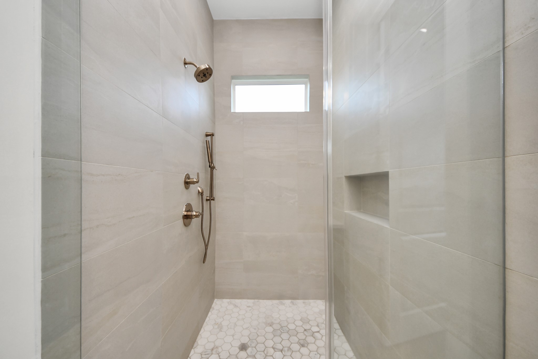 8521 Friendship Road, Houston, TX 77080