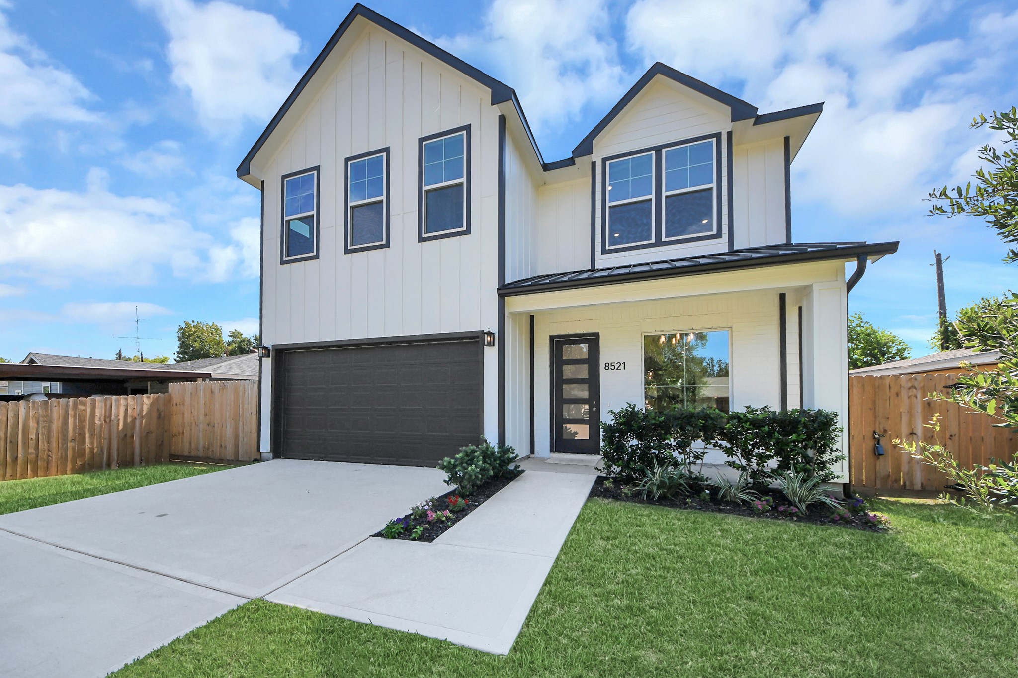 8521 Friendship Road, Houston, TX 77080 8521 Friendship Road, Houston, TX 77080