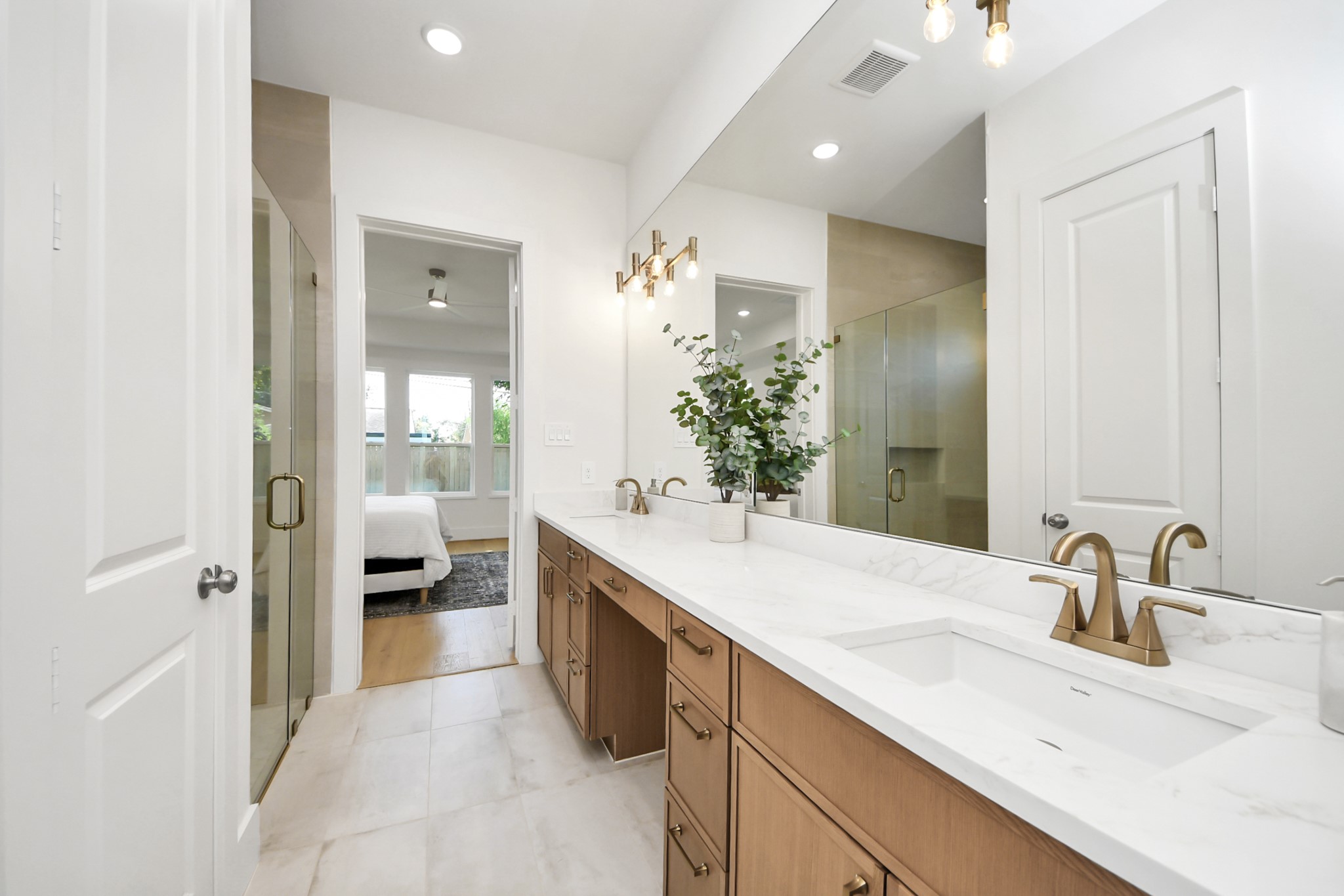 8521 Friendship Road, Houston, TX 77080