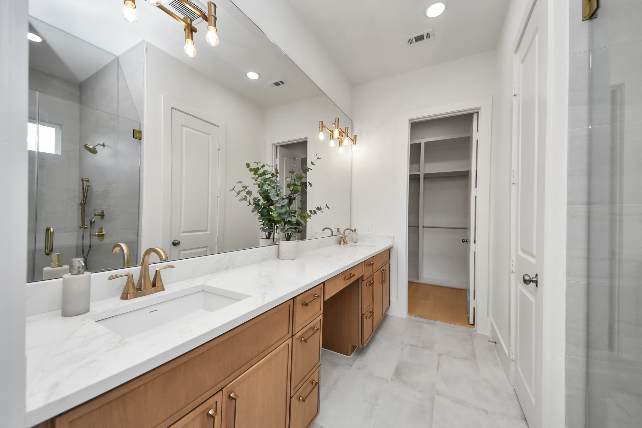 8521 Friendship Road, Houston, TX 77080