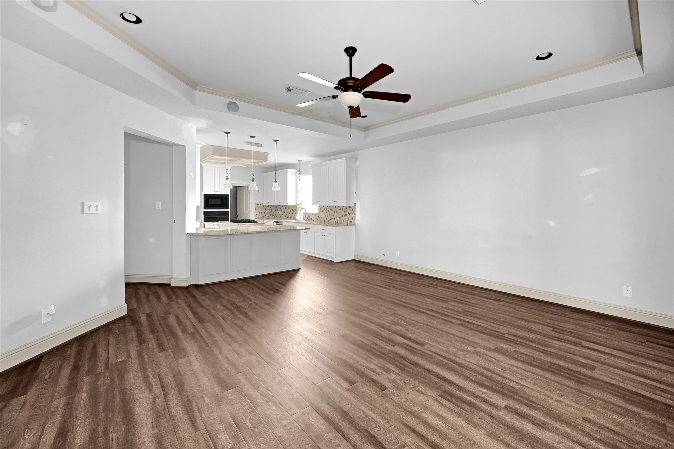 14422 Reissen Lane, Houston, TX 77069