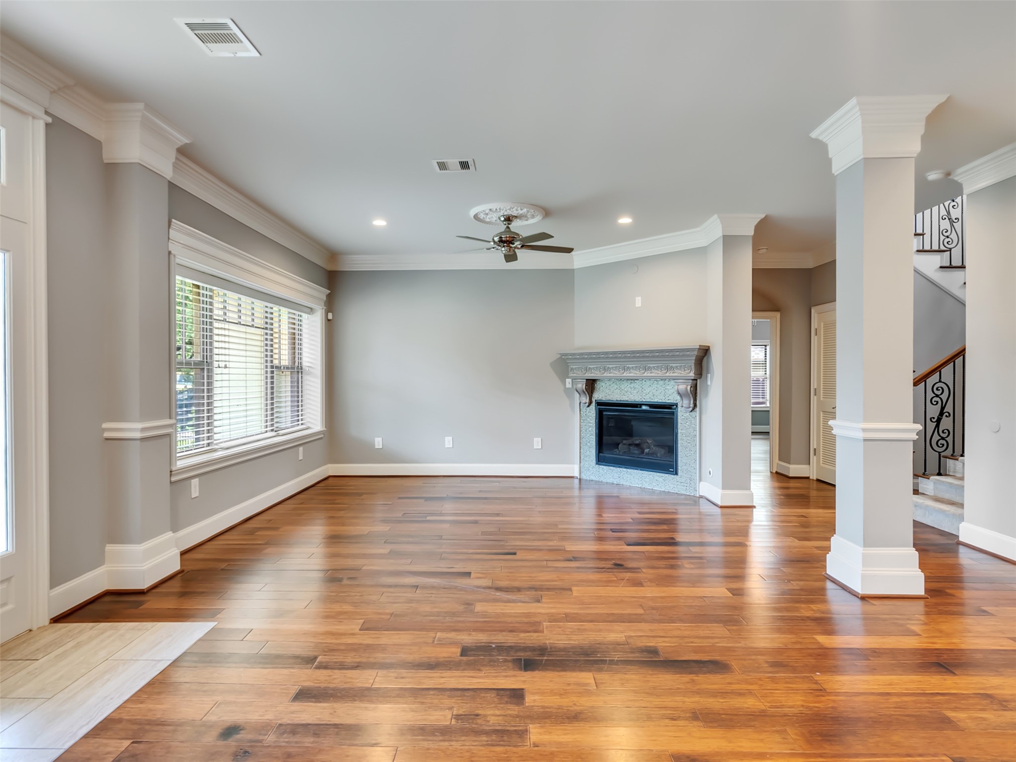 4708 McKinney Street, Houston, TX 77023
