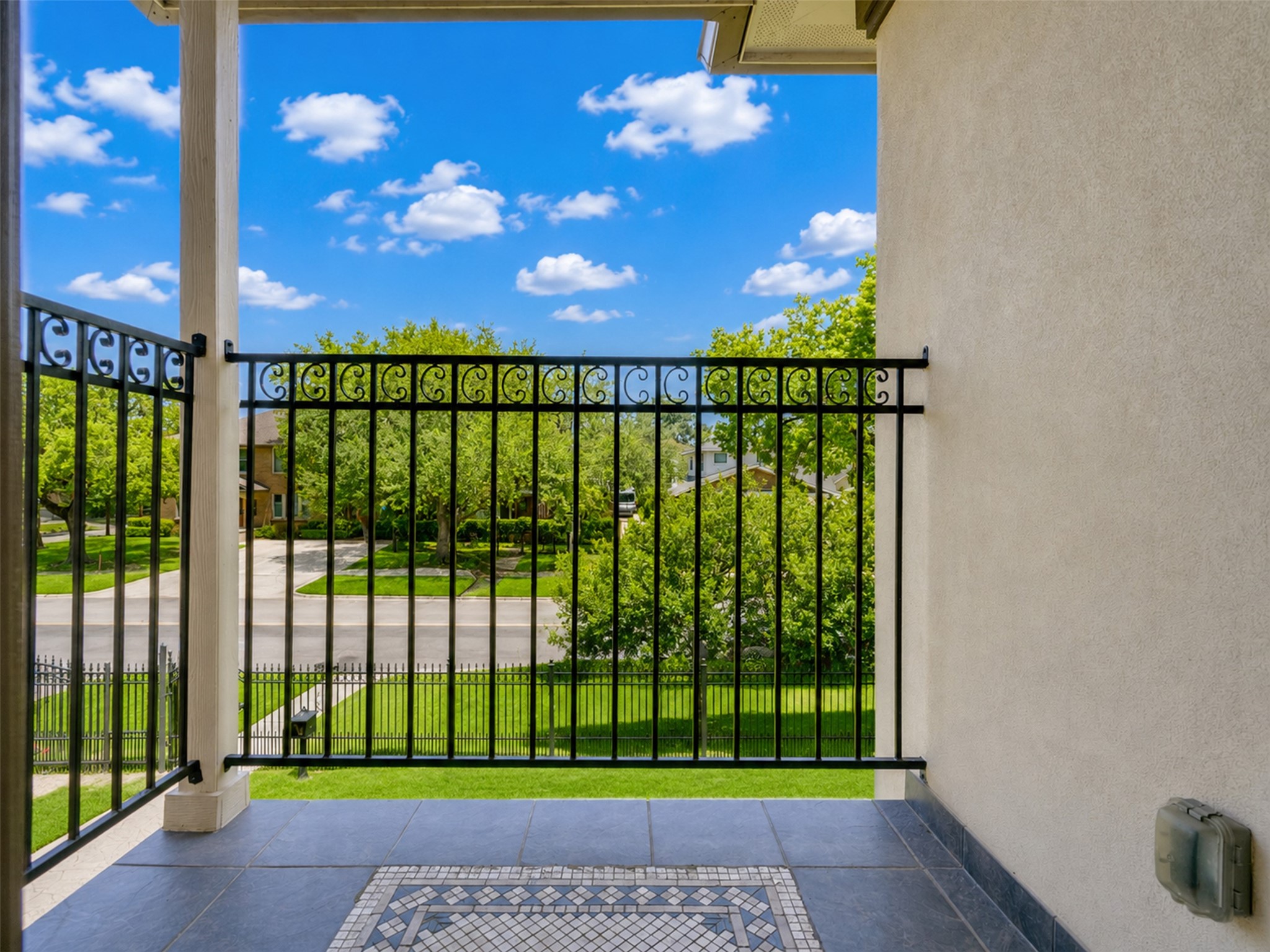 4708 McKinney Street, Houston, TX 77023