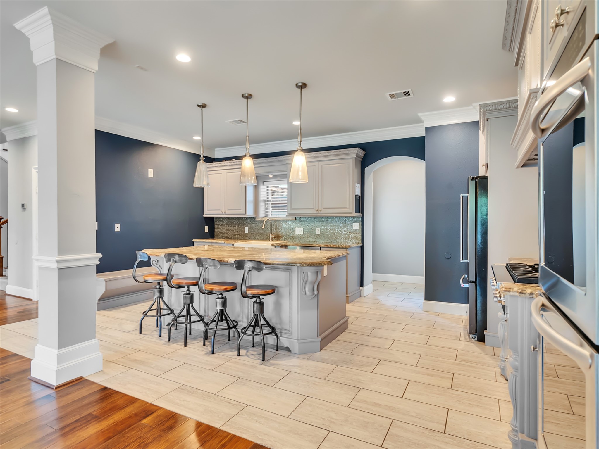 4708 McKinney Street, Houston, TX 77023