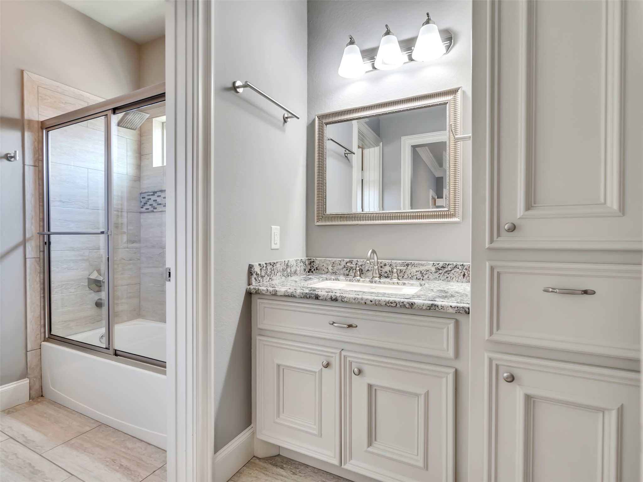 4708 McKinney Street, Houston, TX 77023