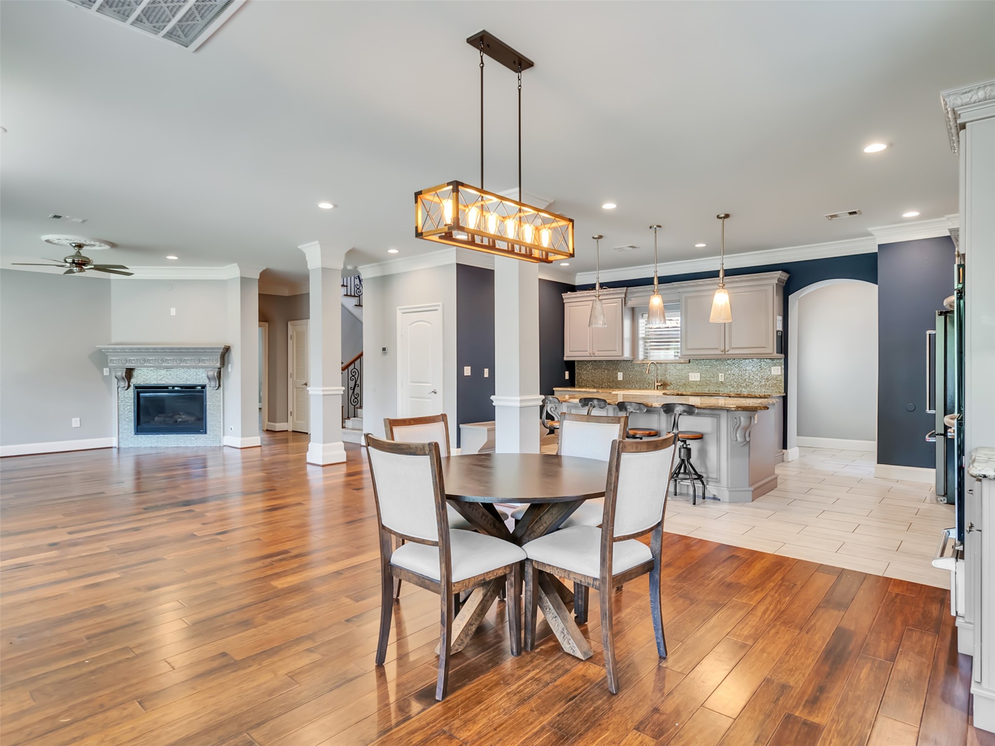 4708 McKinney Street, Houston, TX 77023