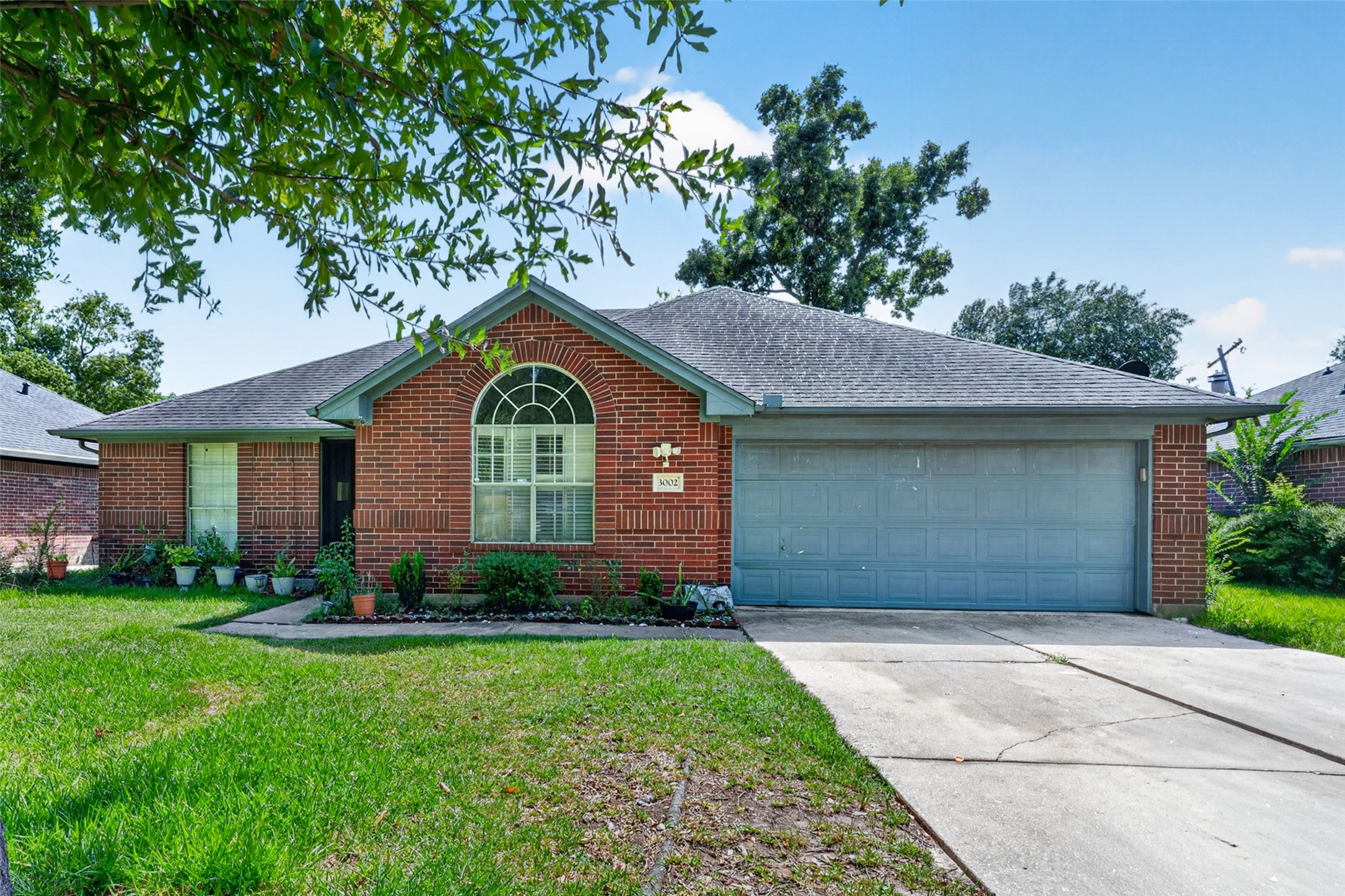 3002 Overland Trail, Dickinson, TX 77539 3002 Overland Trail, Dickinson, TX 77539