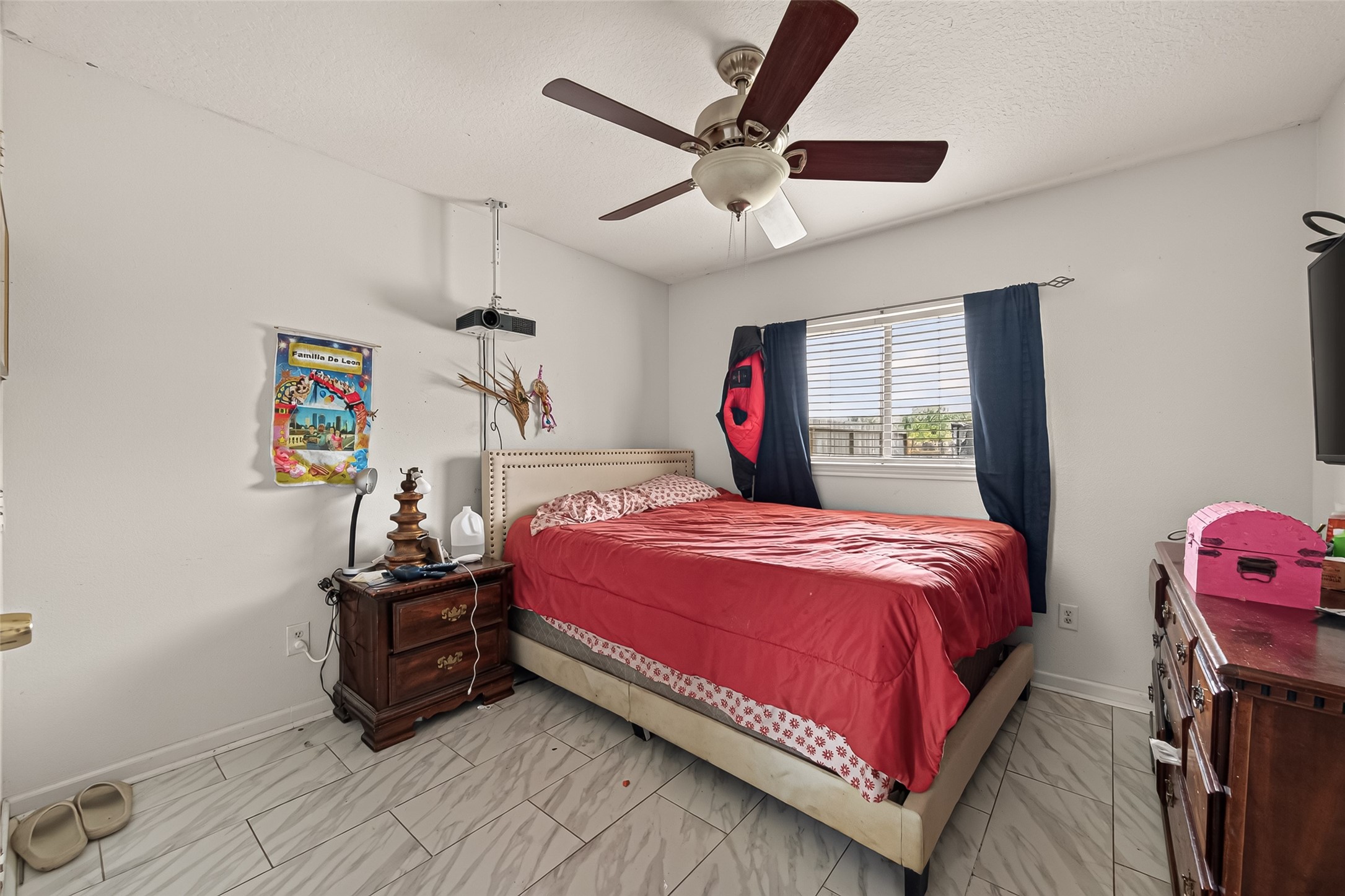 3002 Overland Trail, Dickinson, TX 77539