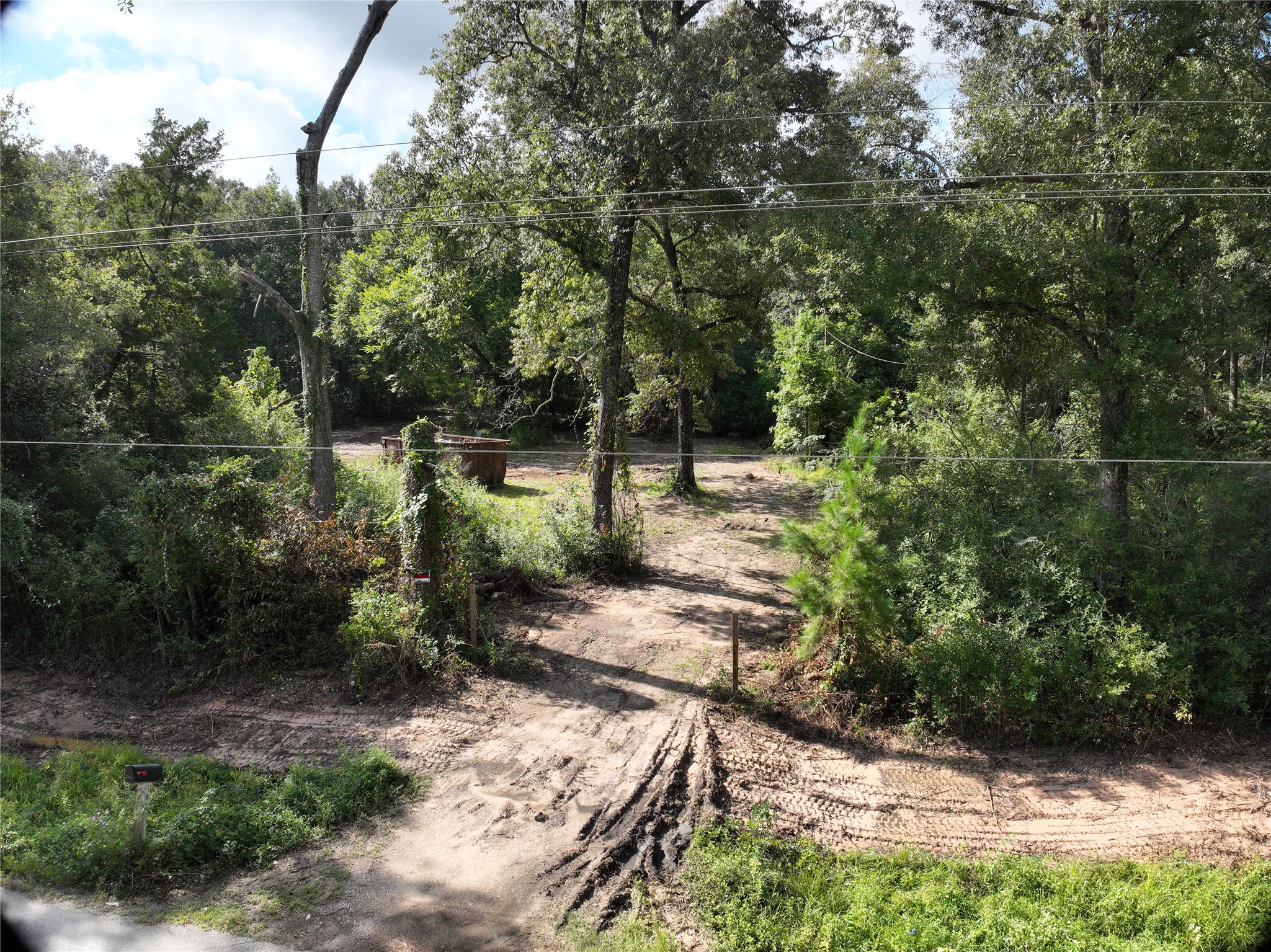 27060 Hill And Dale Avenue, Splendora, TX 77372