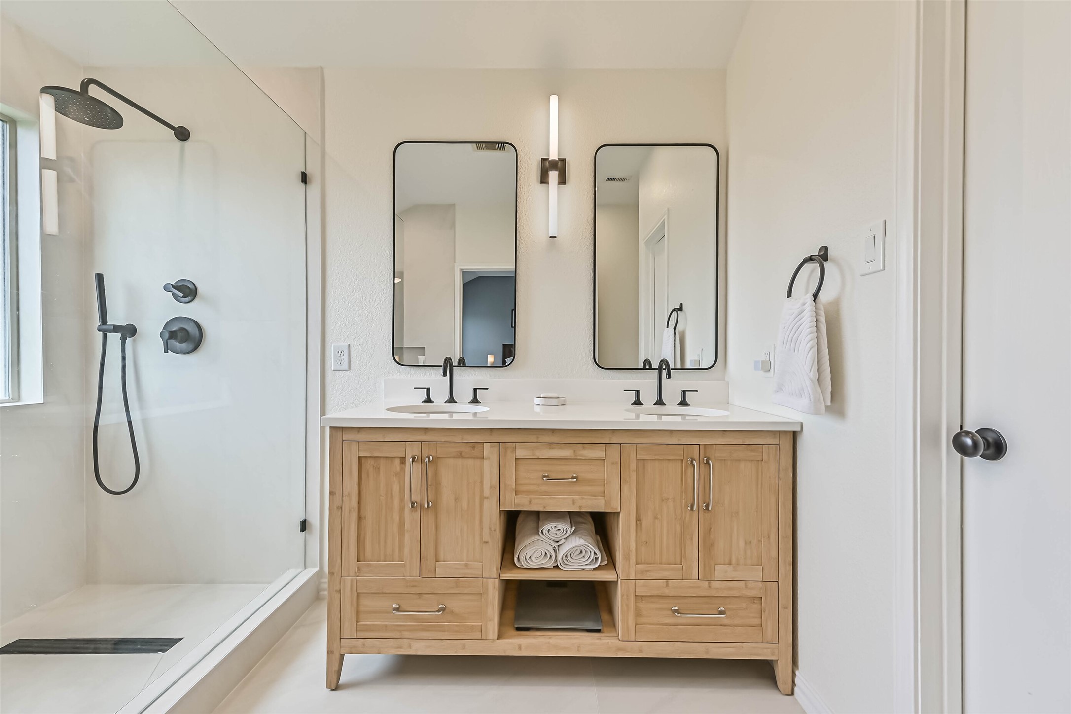3118 Cambridge Meadows Lane, League City, TX 77539