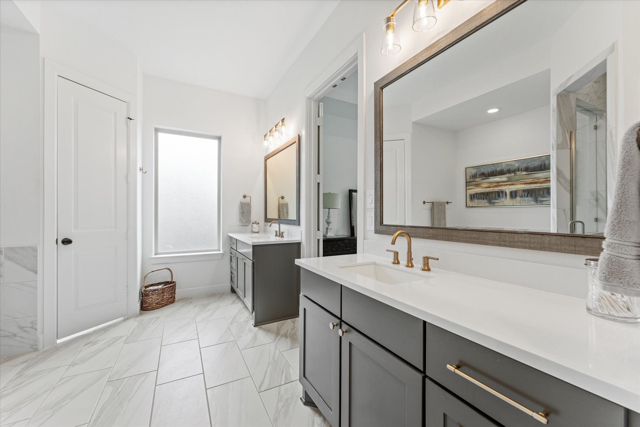 Beautiful spa-like primary bath