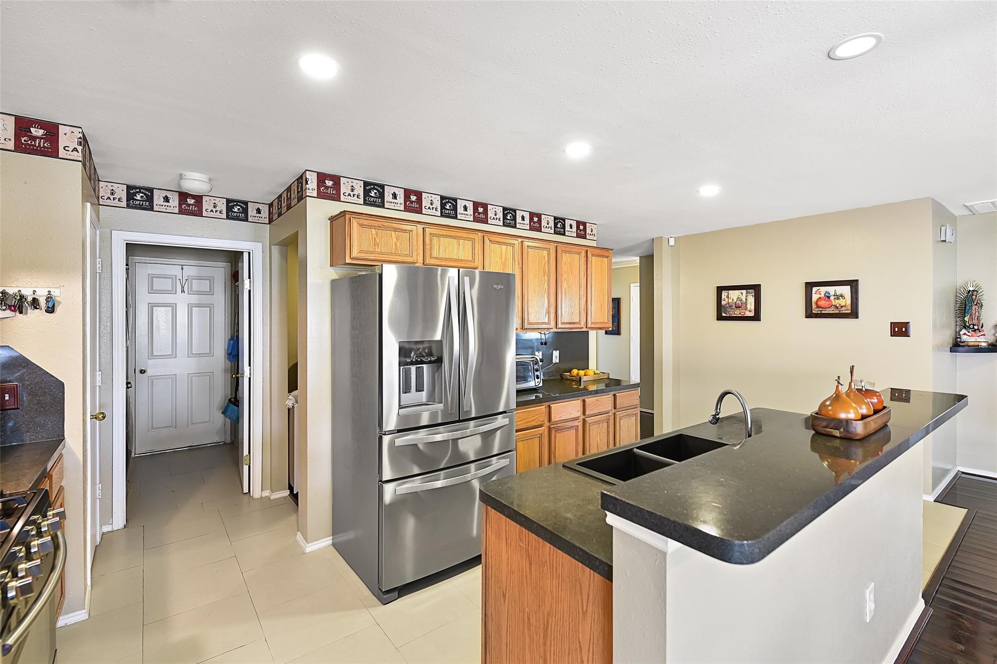 Another view of the kitchen before the recent neutral paint
