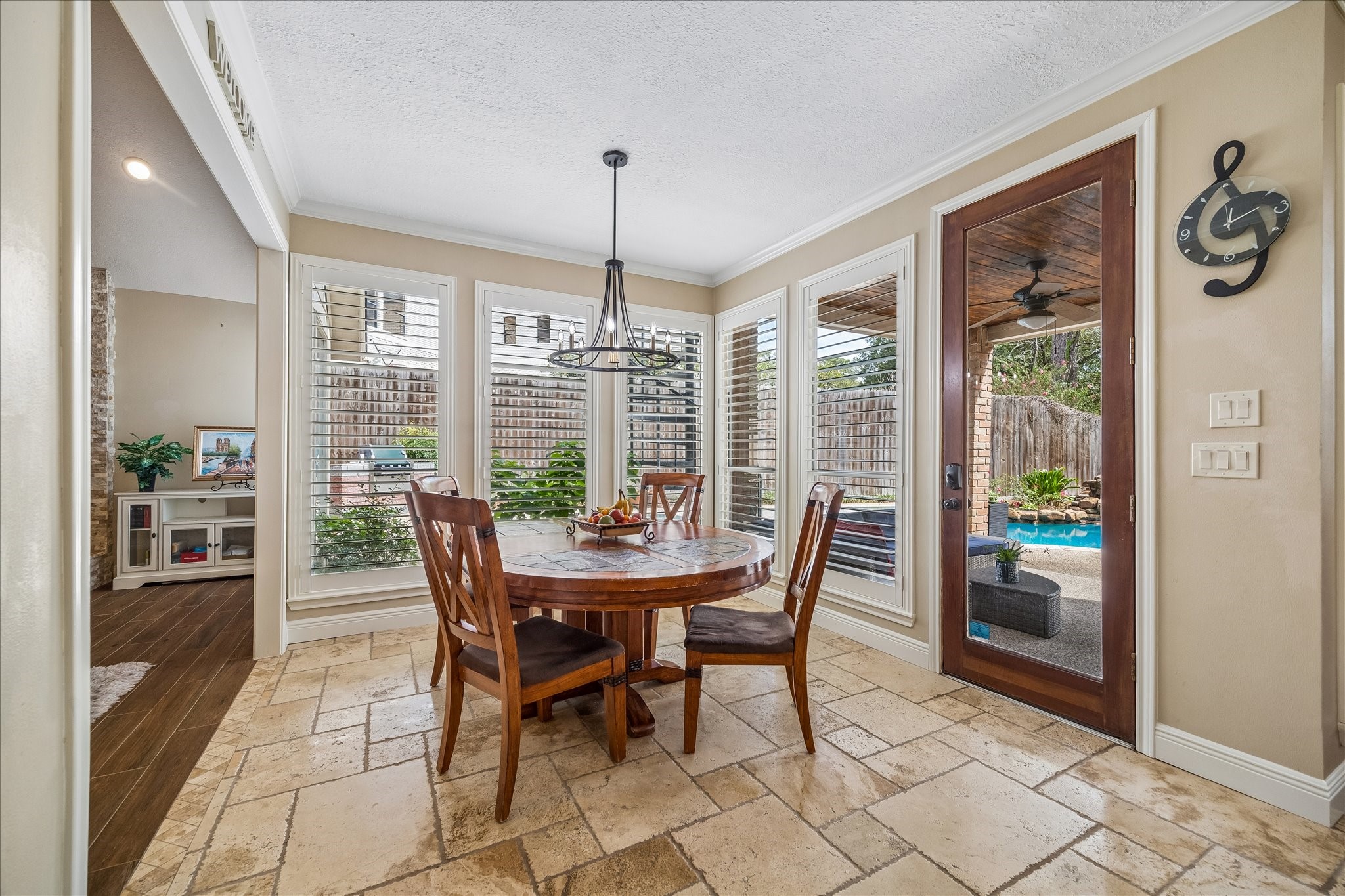 5303 Beaver Lodge Drive, Kingwood, TX 77345