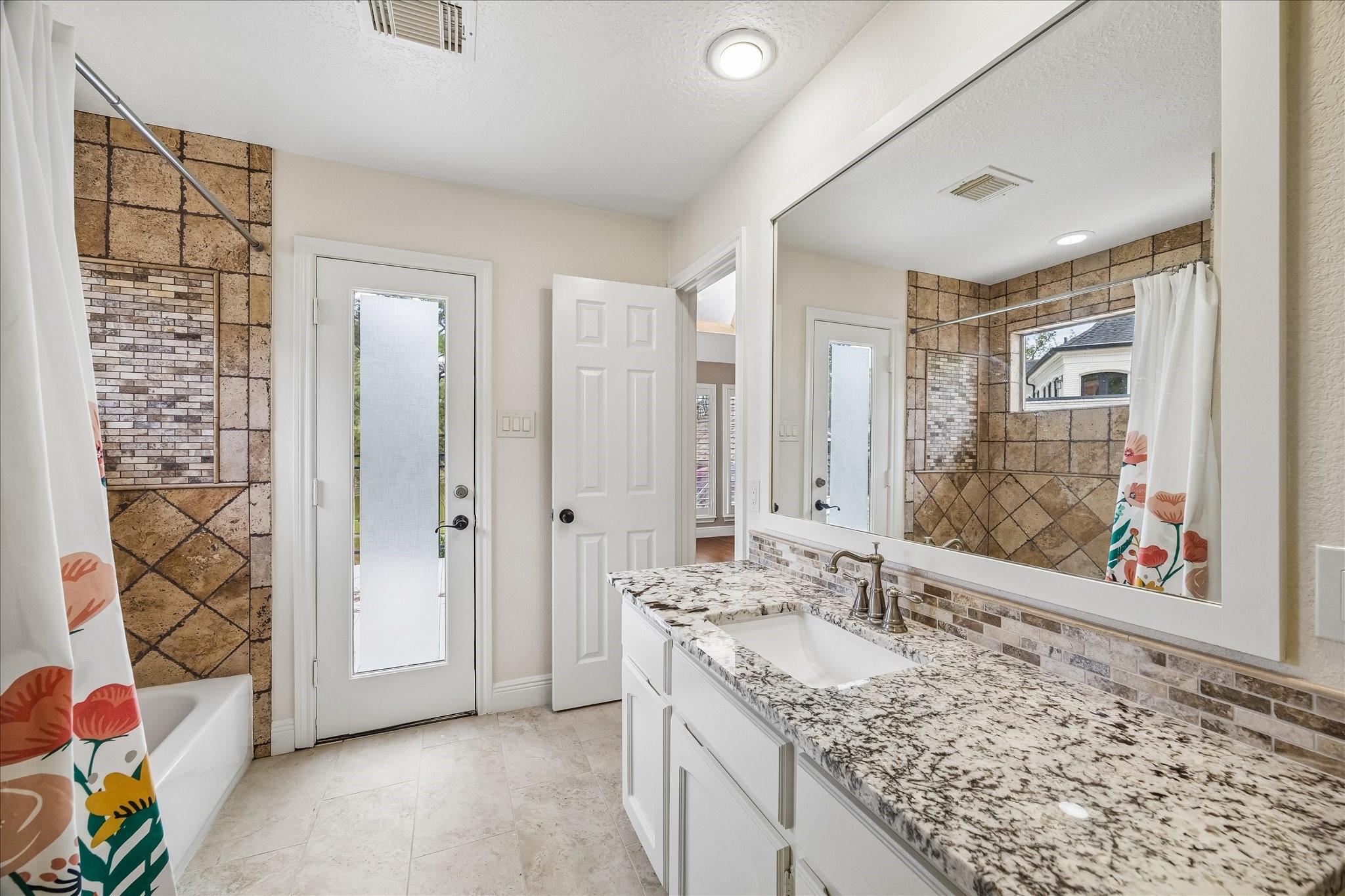 5303 Beaver Lodge Drive, Kingwood, TX 77345