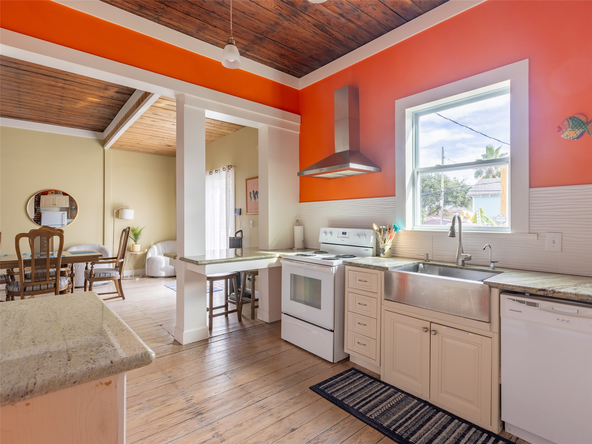 Coastal kitchen