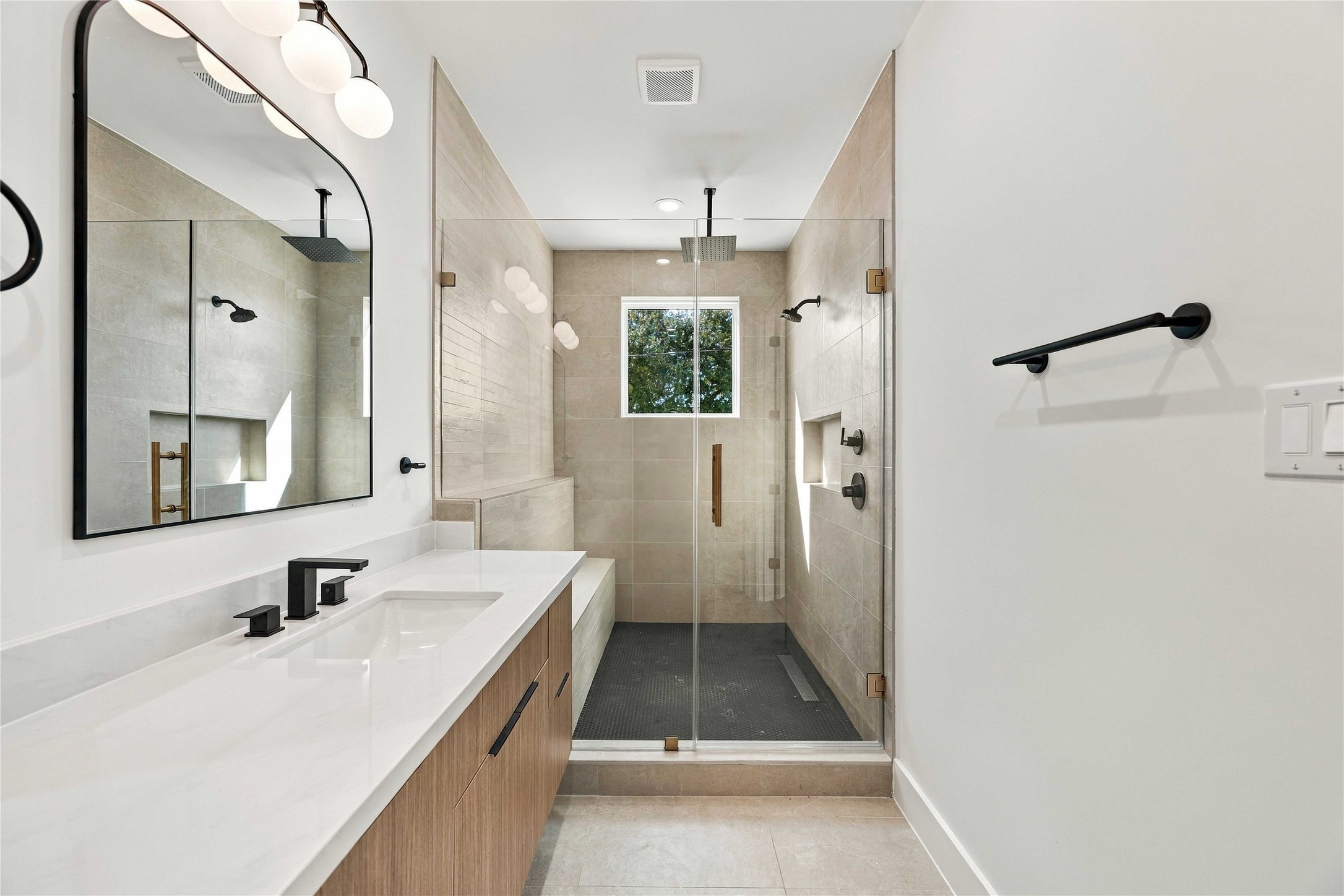 1414 Copeland Street, #A, Houston, TX 77020