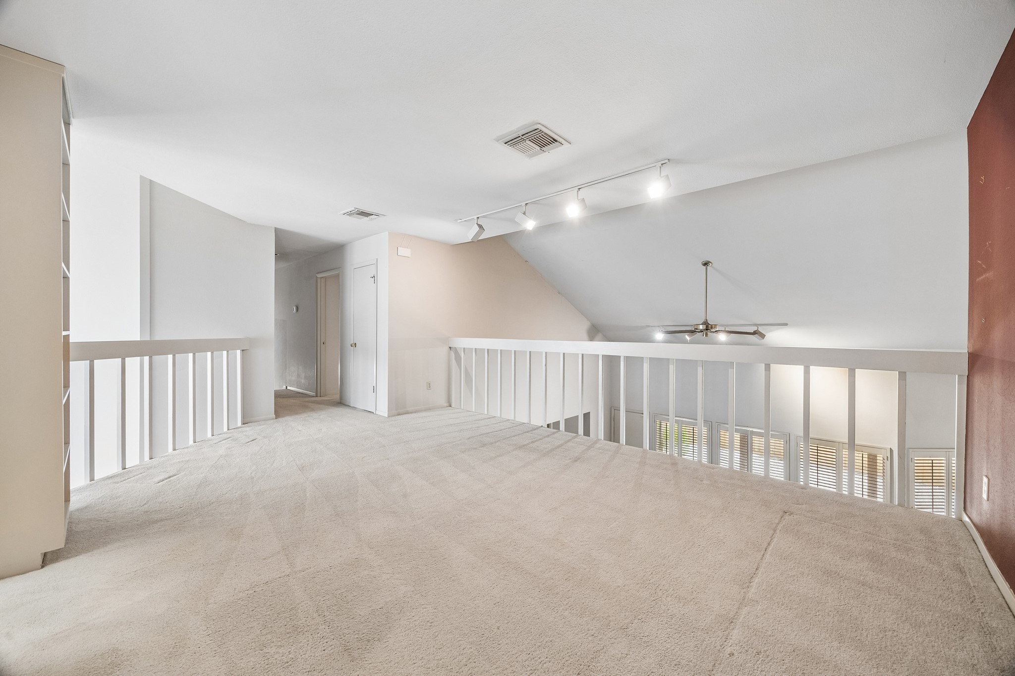 Another view of this bonus space.
