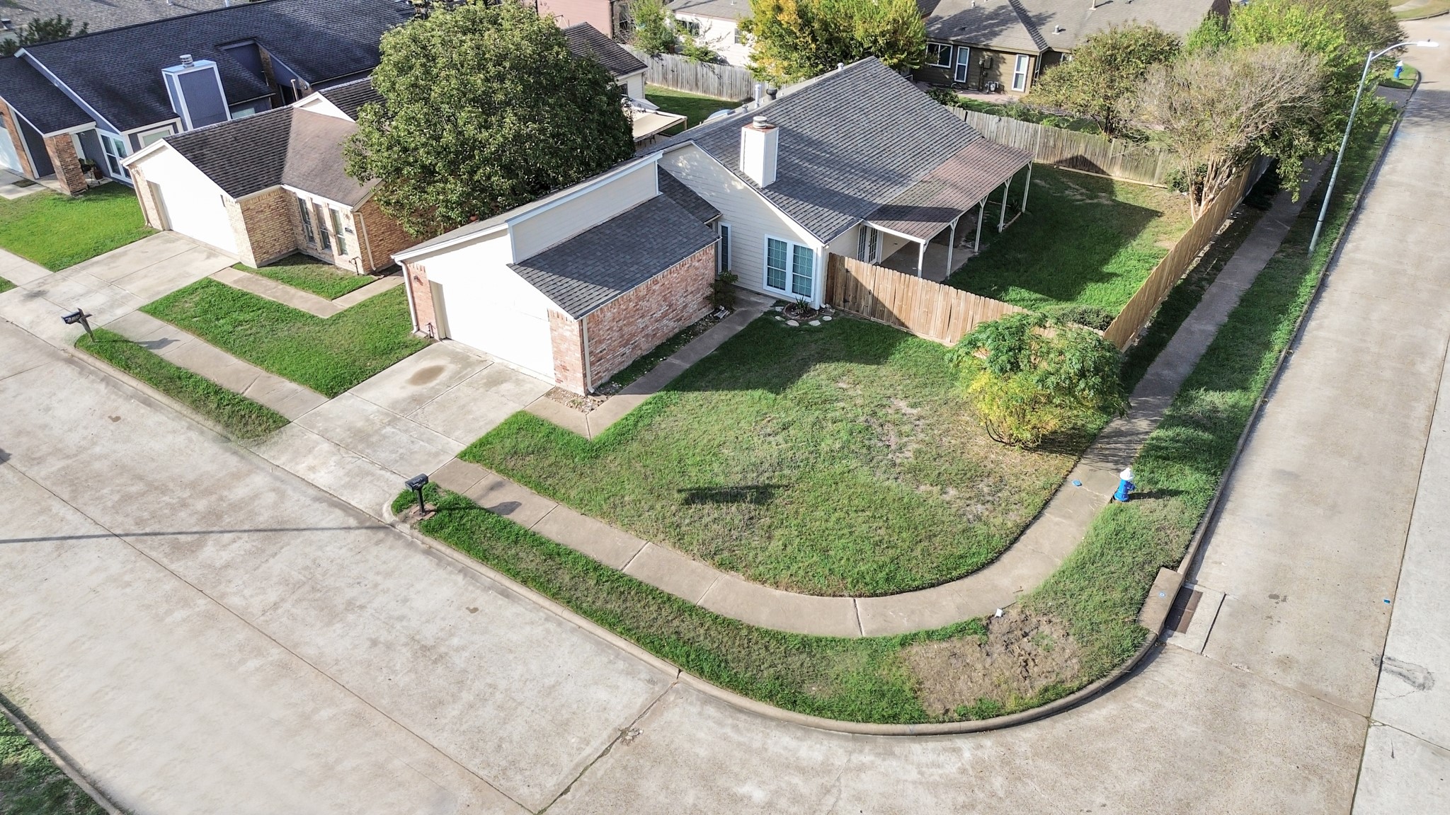 12002 Wood Hollow Lane, Houston, TX 77043