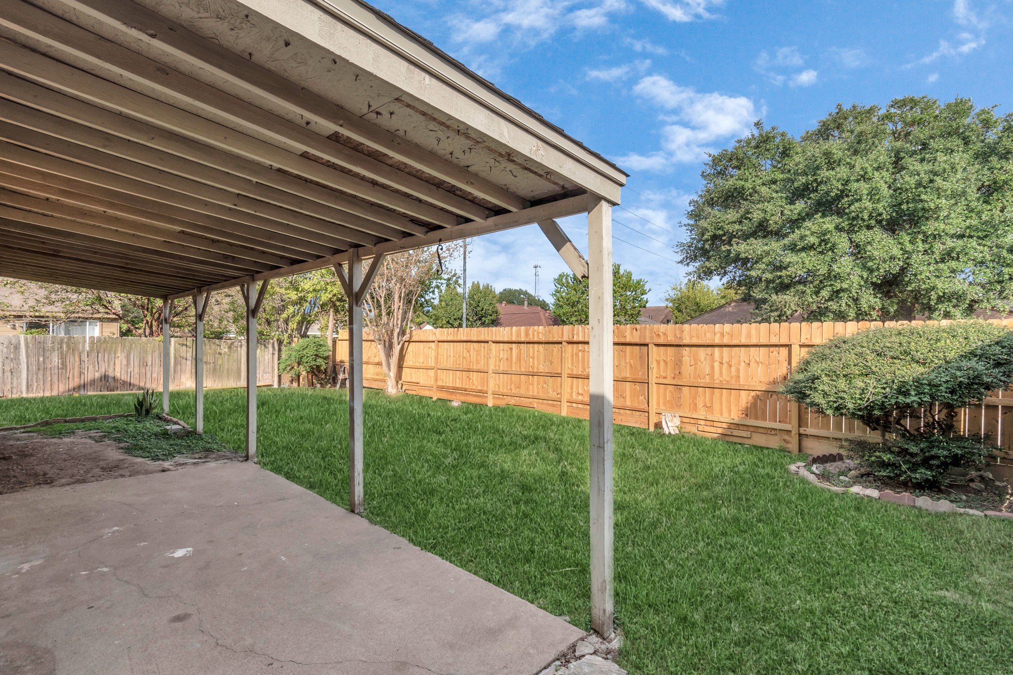 12002 Wood Hollow Lane, Houston, TX 77043