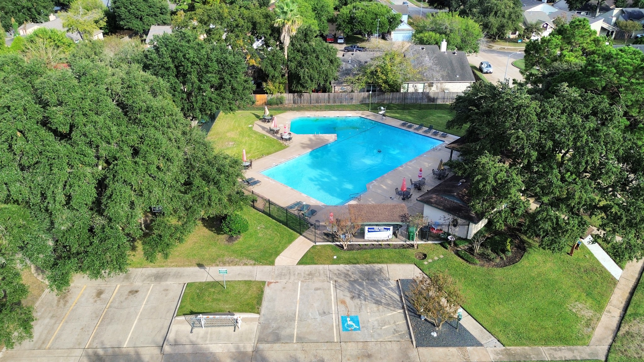 12002 Wood Hollow Lane, Houston, TX 77043