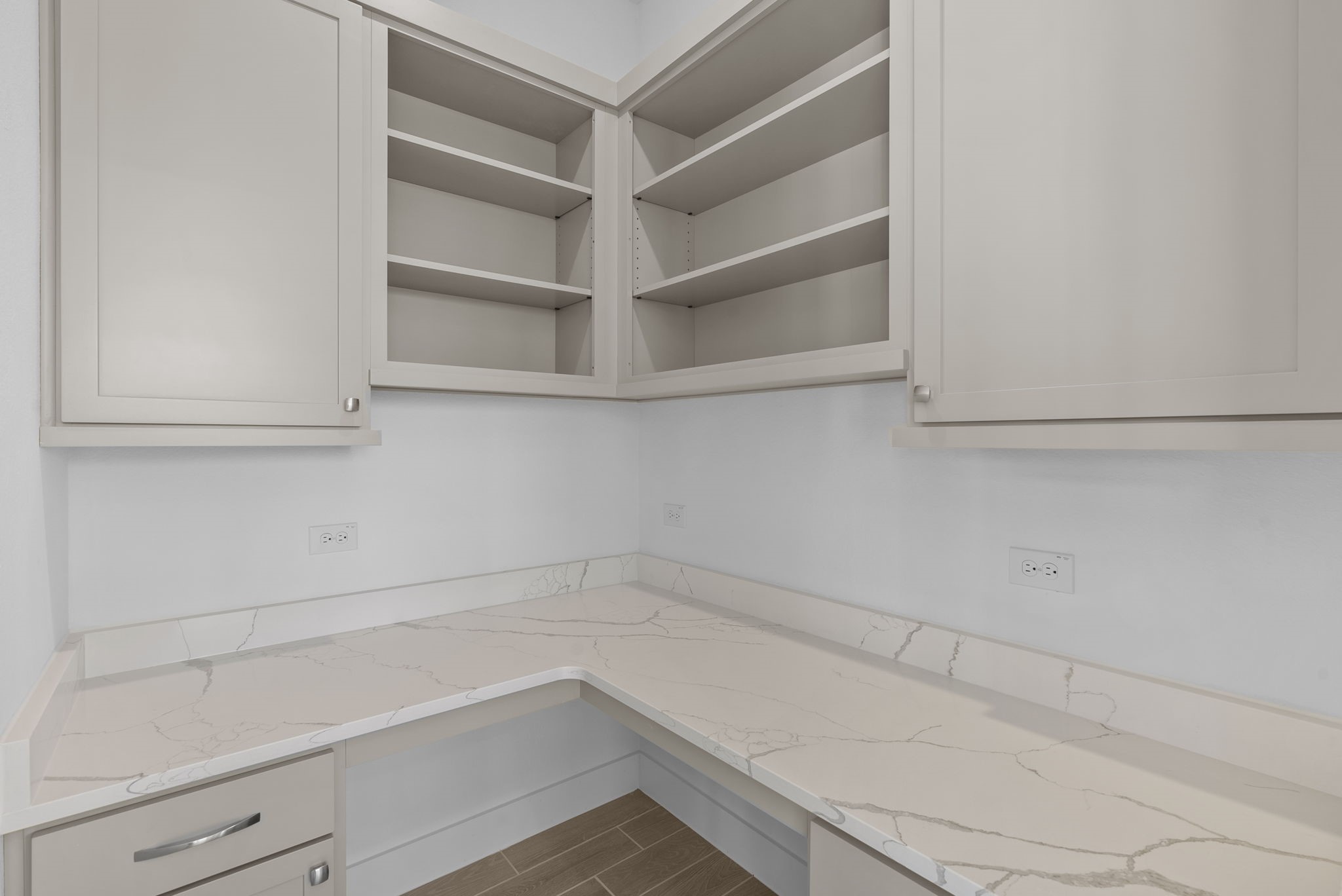 Photos are REPRESENTATIVE of the home /floor plan and are NOT of the actual home.  Selections, features, and room options vary.