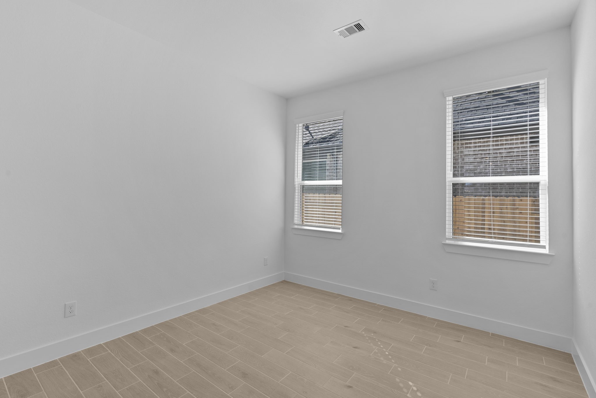 Photos are REPRESENTATIVE of the home /floor plan and are NOT of the actual home.  Selections, features, and room options vary.