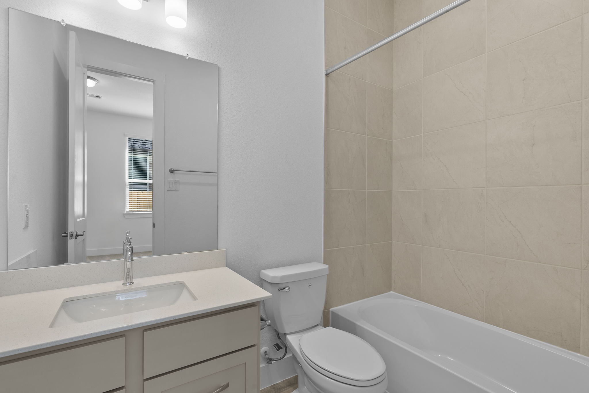 Photos are REPRESENTATIVE of the home /floor plan and are NOT of the actual home.  Selections, features, and room options vary.