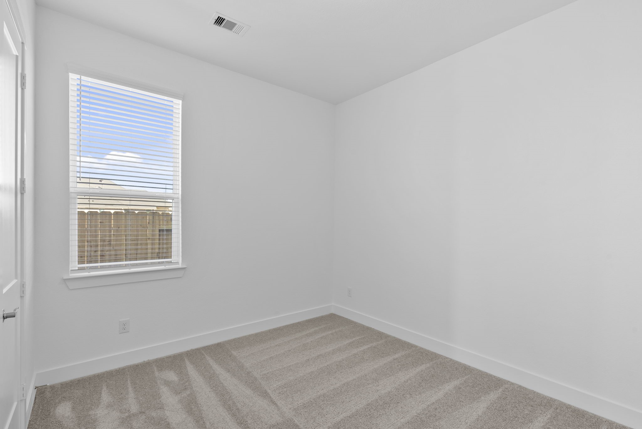 Photos are REPRESENTATIVE of the home /floor plan and are NOT of the actual home.  Selections, features, and room options vary.