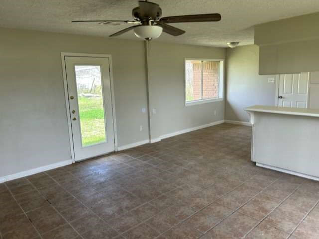 306 Tennyson Street, San Leon, TX 77539
