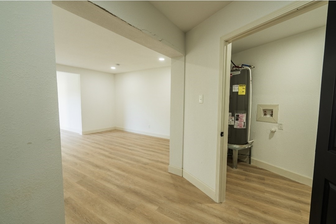 1402 Bayou Shore Drive, Galveston, TX 77551