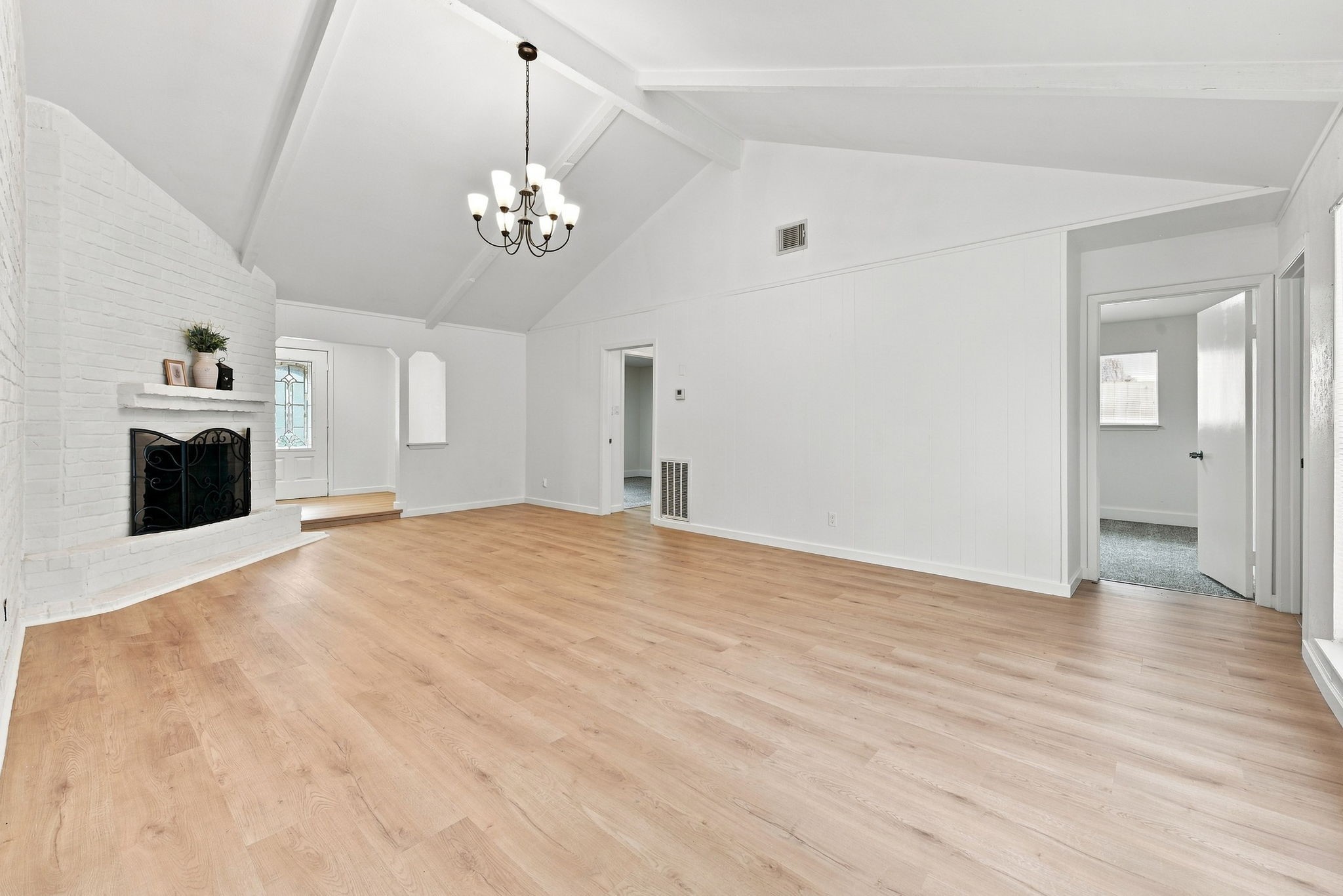 8819 Stone Brook Lane, Houston, TX 77040