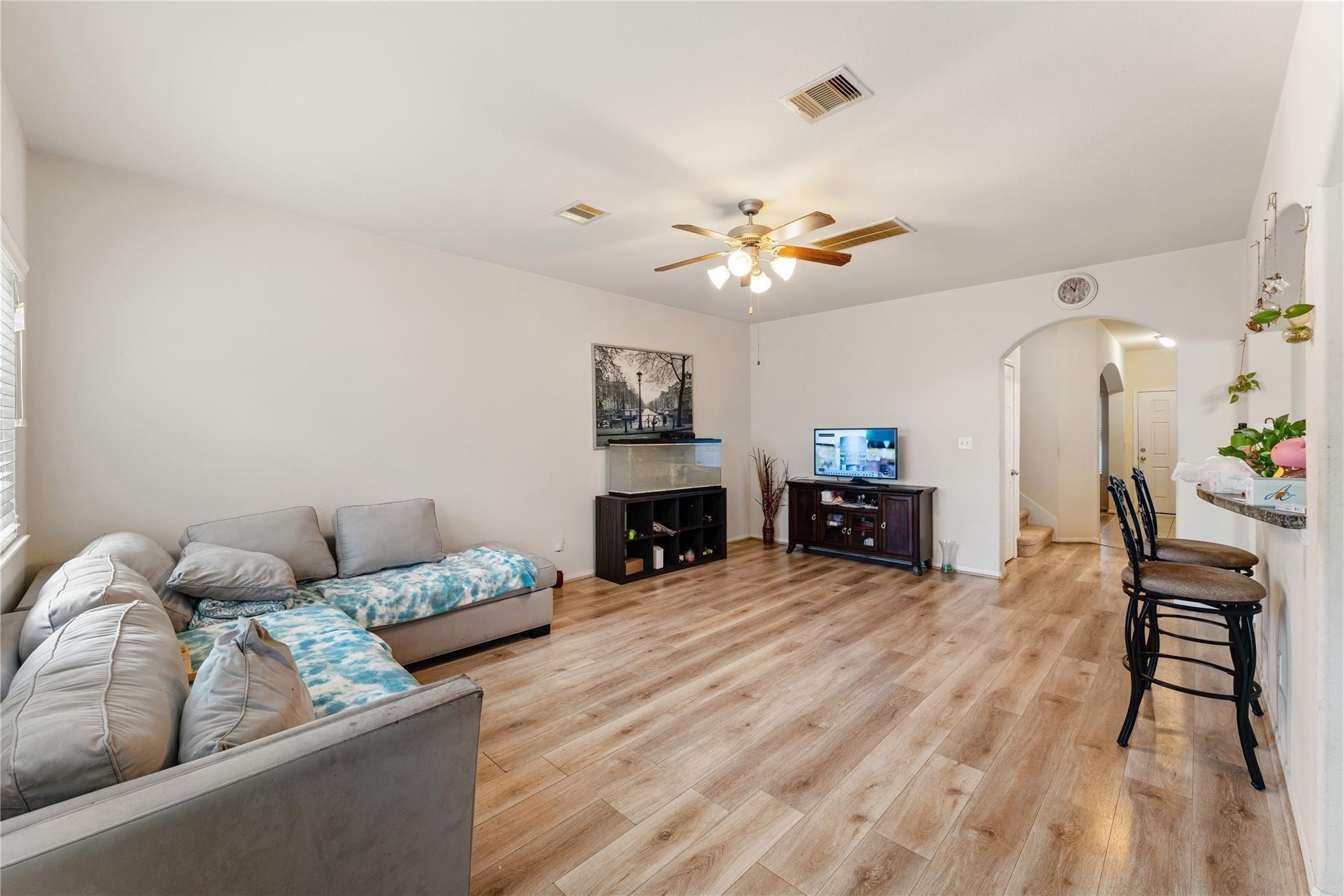 7255 Autumn Sun Drive, Houston, TX 77083