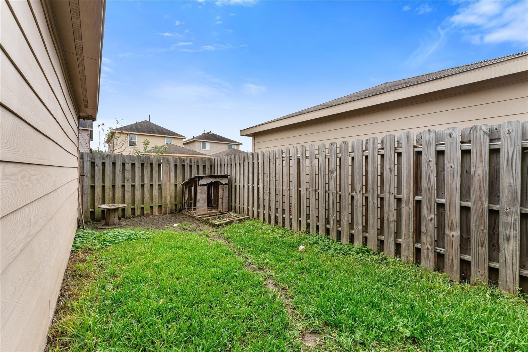 7255 Autumn Sun Drive, Houston, TX 77083