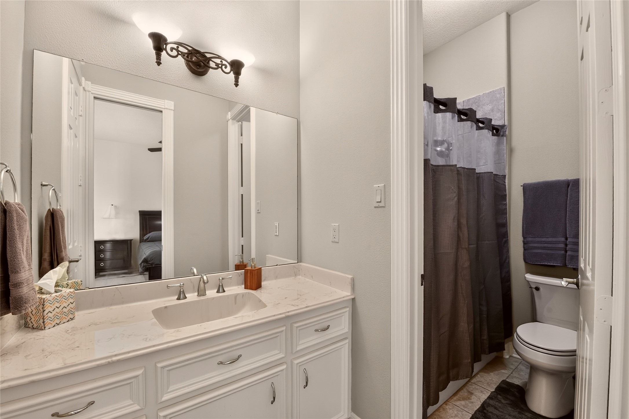 3111 Bentwater Drive, Montgomery, TX 77356