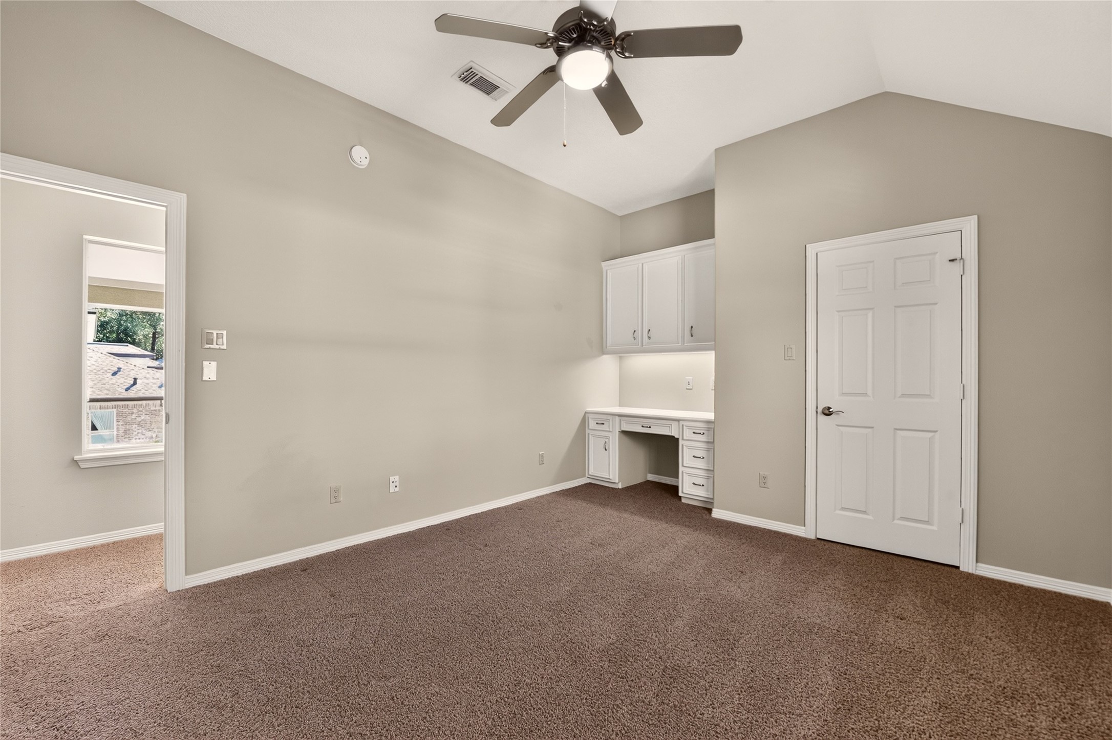 3111 Bentwater Drive, Montgomery, TX 77356