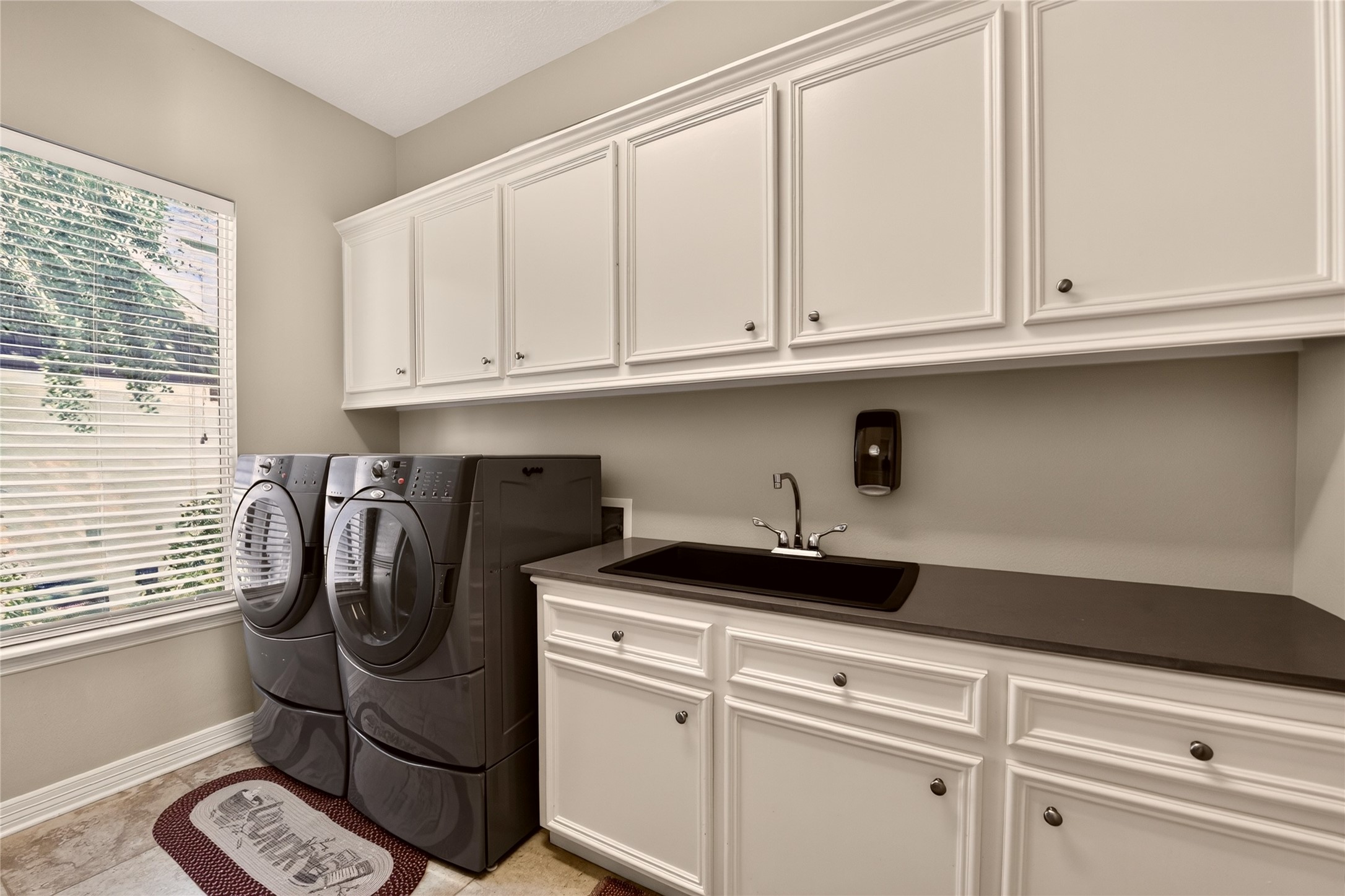 3111 Bentwater Drive, Montgomery, TX 77356