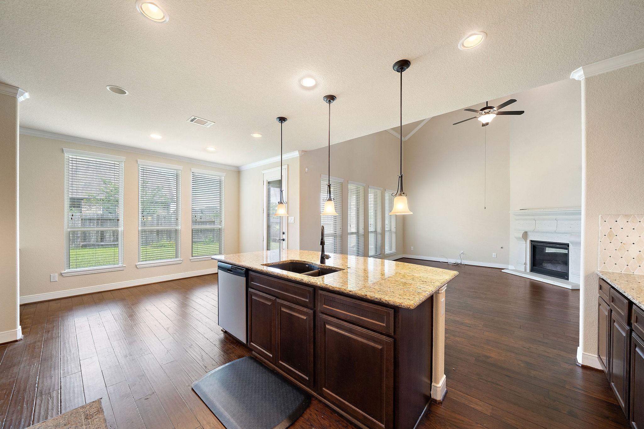 7002 Pearl Terrace Lane, Richmond, TX 77469