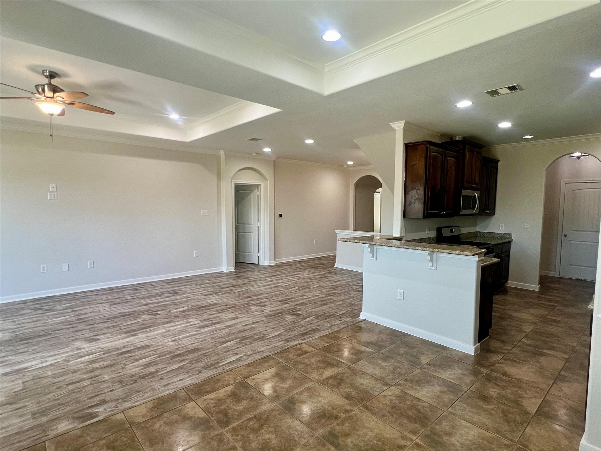 2212 Dove Haven Lane, League City, TX 77573