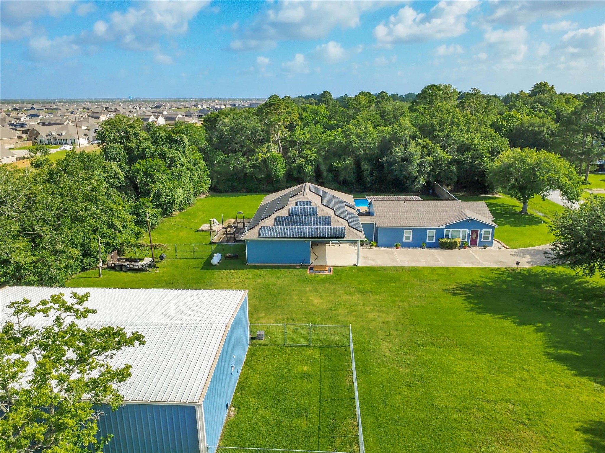 3632 W Meadow Lane, Dickinson, TX 77539