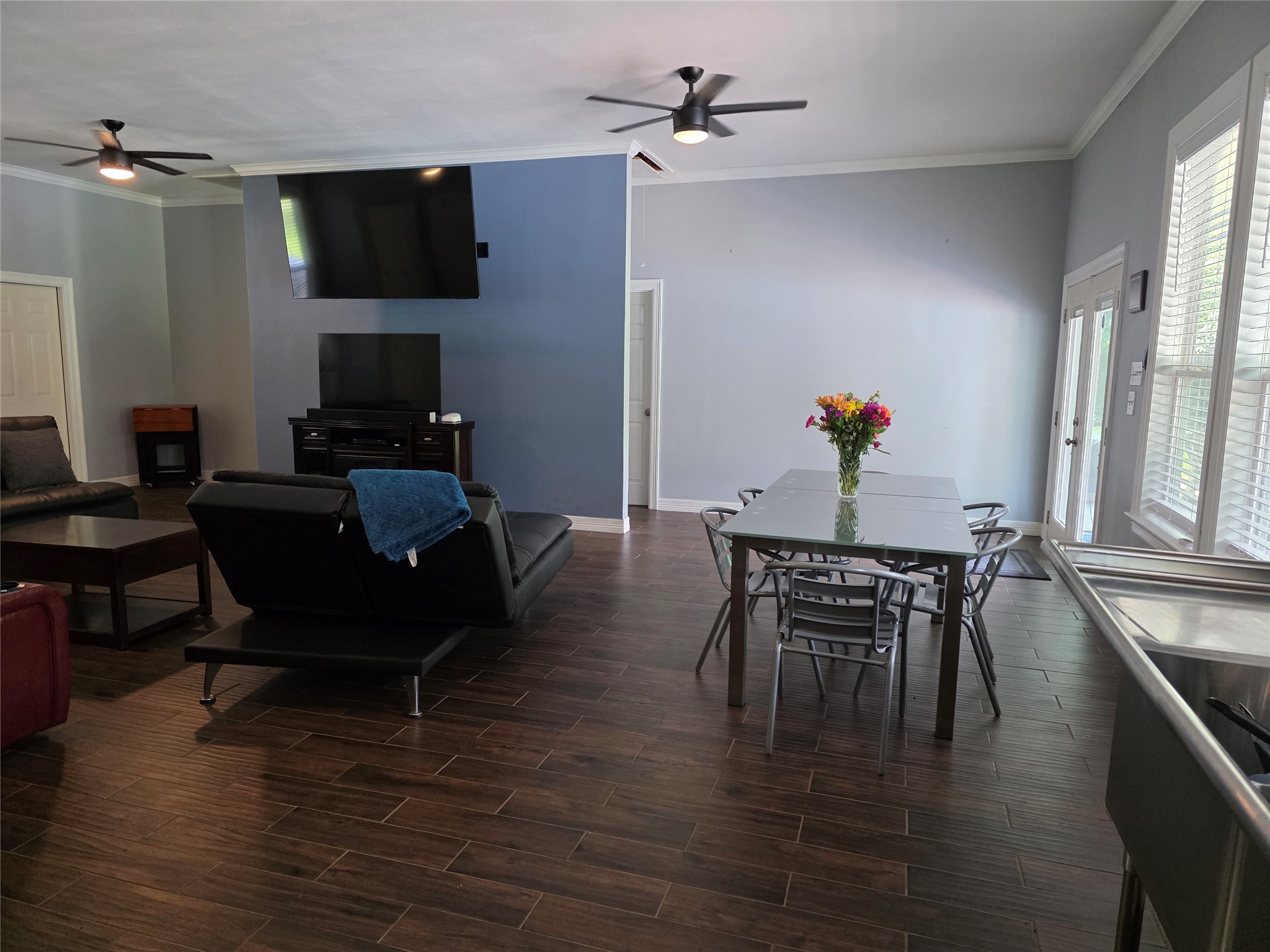 Pool House/Guest Suite