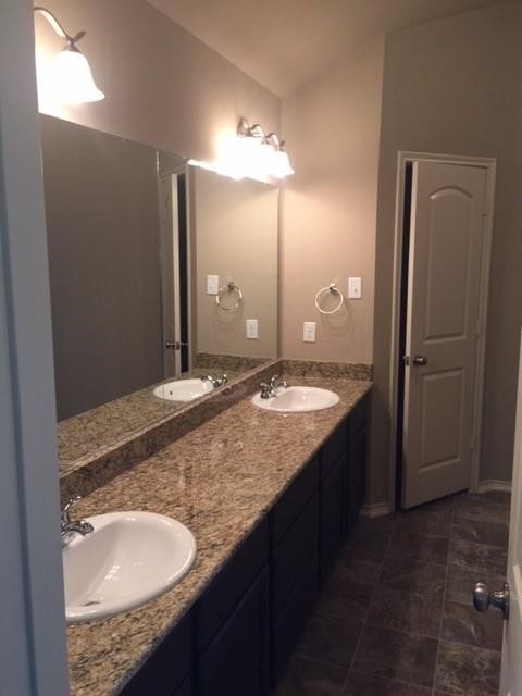 1019 Arbor Way, Conroe, TX 77303