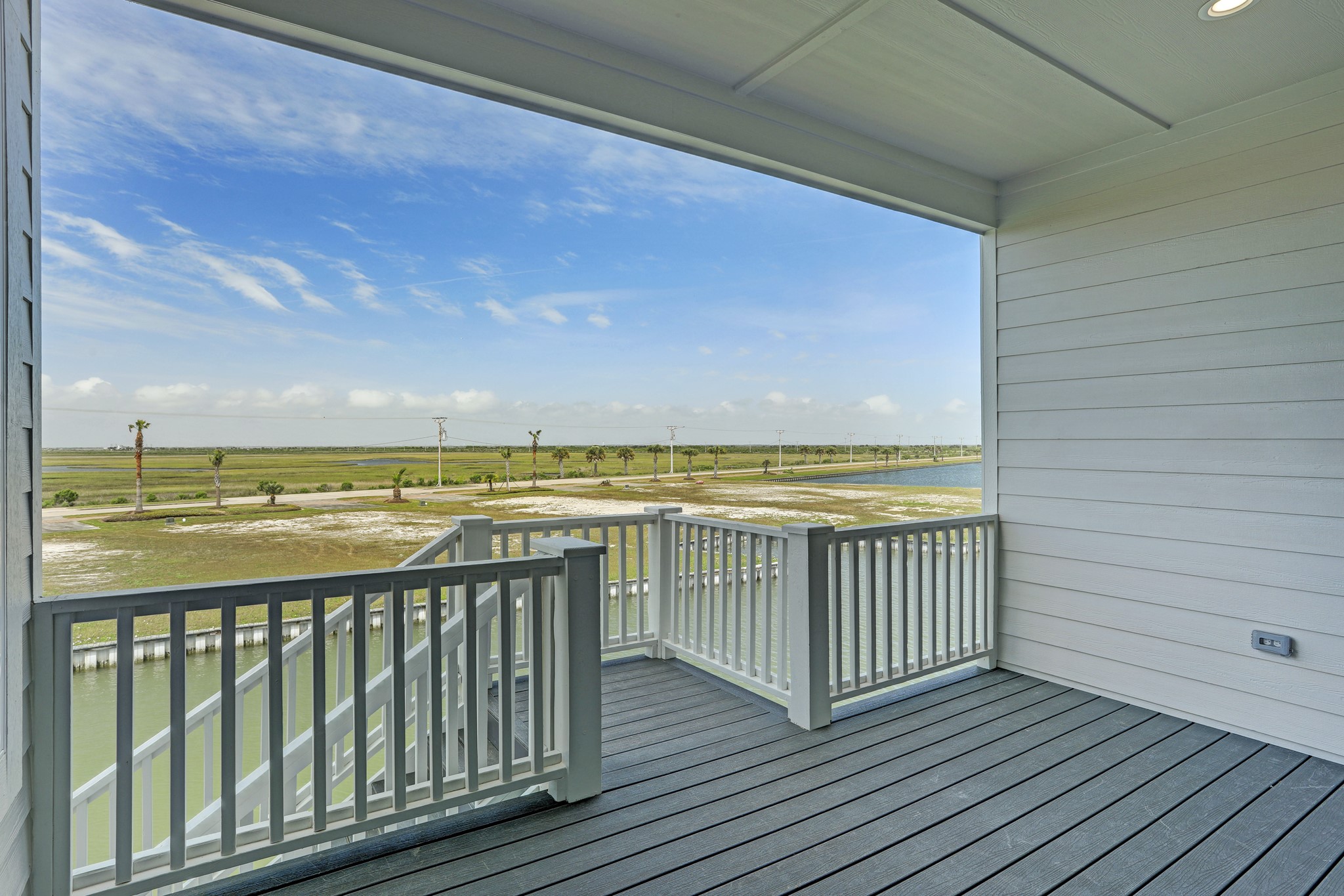 20 Largo, Hitchcock, TX 77563