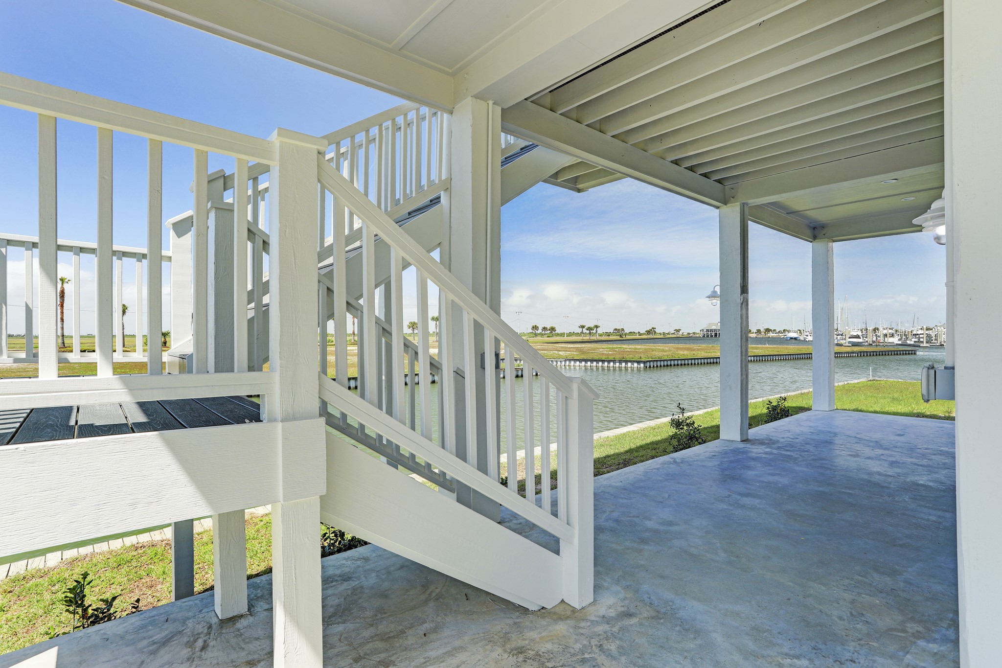 20 Largo, Hitchcock, TX 77563