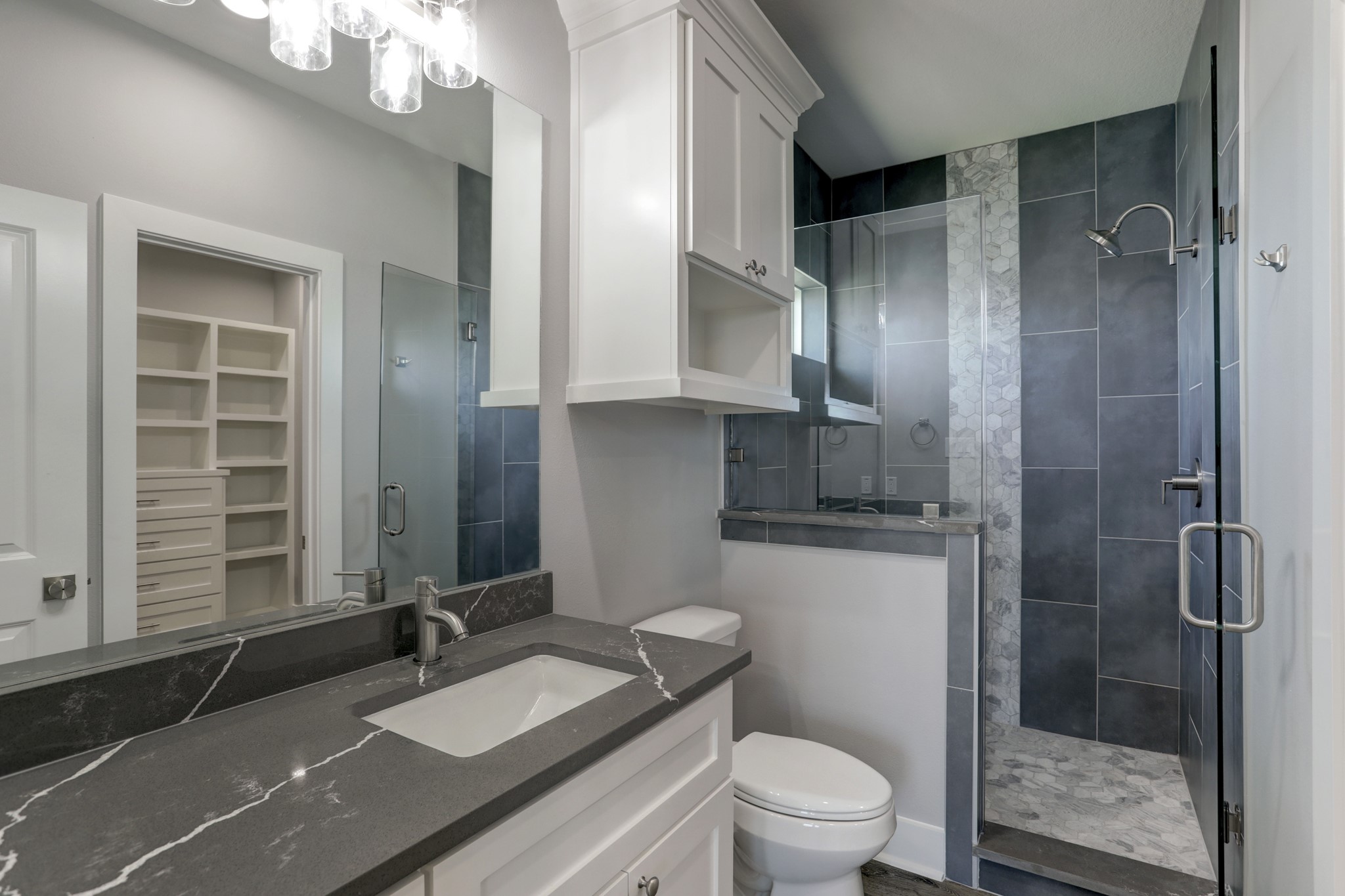 20 Largo, Hitchcock, TX 77563