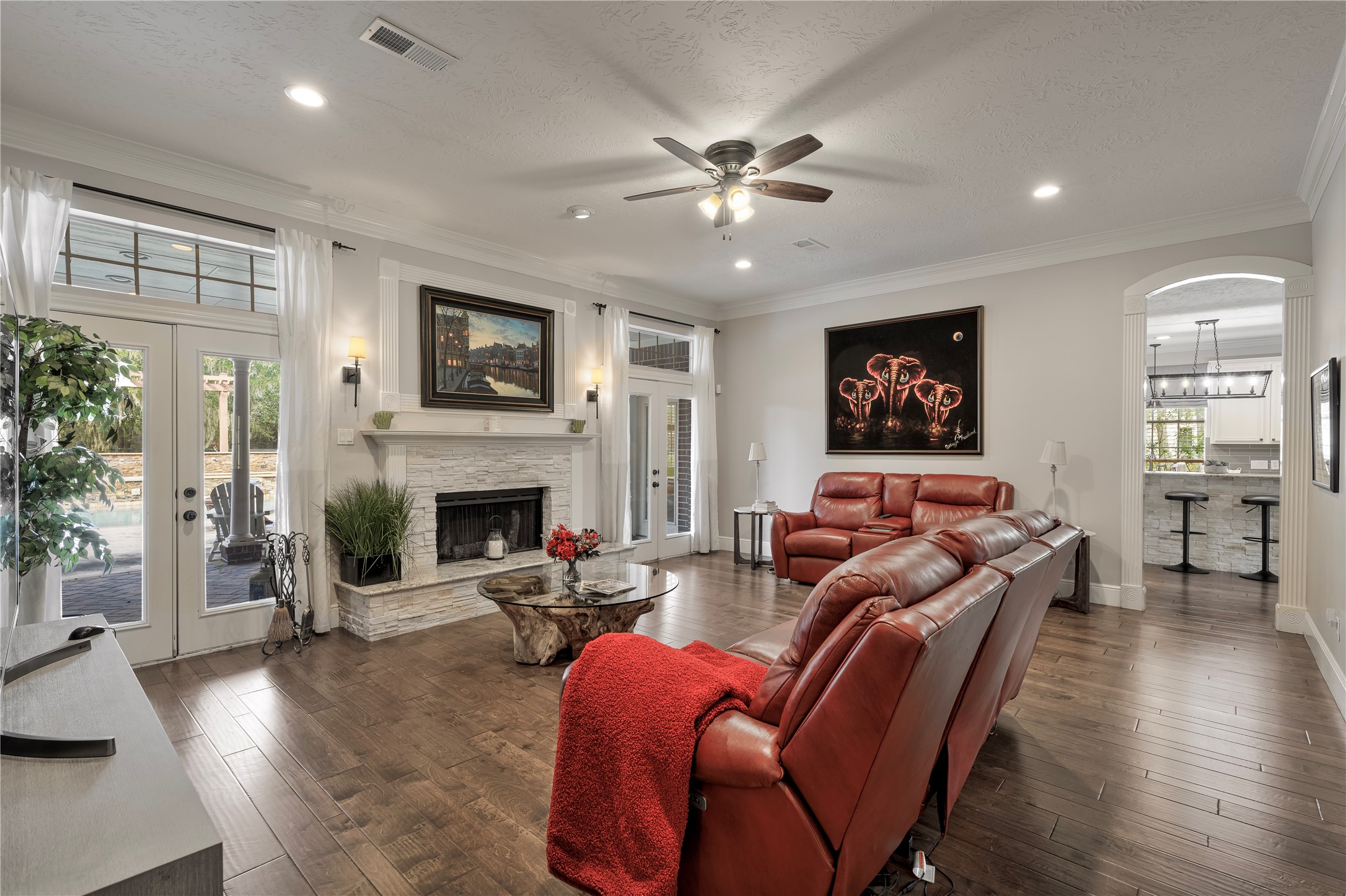 15900 Oleta Lane, Sugar Land, TX 77498