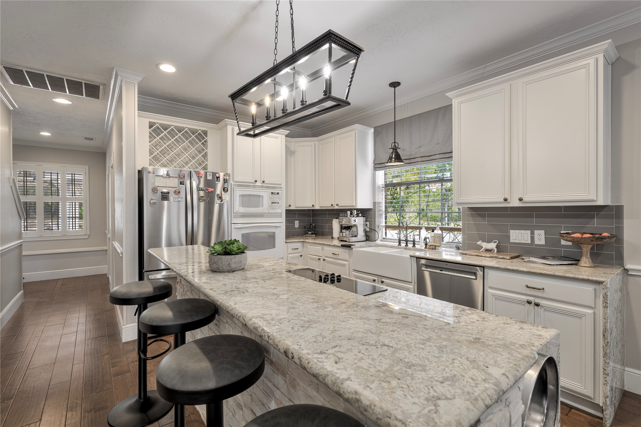 15900 Oleta Lane, Sugar Land, TX 77498